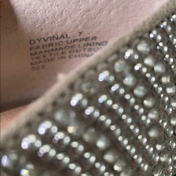 Steve Madden Dyvinal Silver Pewter Studded Embellished Platform High Heels - Picture 10 of 10